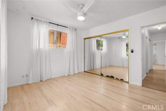 6644 Bianca Avenue, Van Nuys CA: https://media.crmls.org/medias/5c2f399f-e417-422e-ae28-003e8ba719d0.jpg