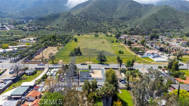 Detail Gallery Image 19 of 21 For 17070 Grand Ave, Lake Elsinore,  CA 92530 - 2 Beds | 1/1 Baths