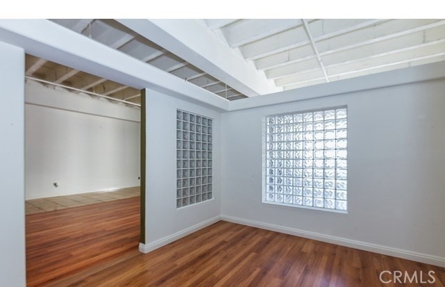 Detail Gallery Image 4 of 7 For 312 W 5th St #1110,  Los Angeles,  CA 90013 - 1 Beds | 1 Baths