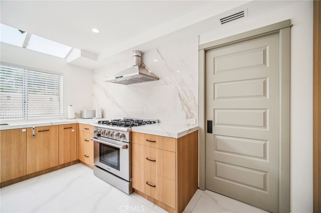 MLS #SR25245012 image #24