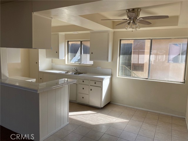 Detail Gallery Image 10 of 15 For 3568 Brenton Ave, Lynwood,  CA 90262 - – Beds | – Baths