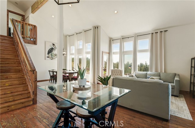 Detail Gallery Image 14 of 49 For 30191 Enchanted Way, Running Springs,  CA 92382 - 3 Beds | 3 Baths