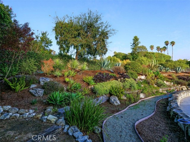 Detail Gallery Image 9 of 45 For 26 Oceanaire Dr, Rancho Palos Verdes,  CA 90275 - 5 Beds | 3/1 Baths