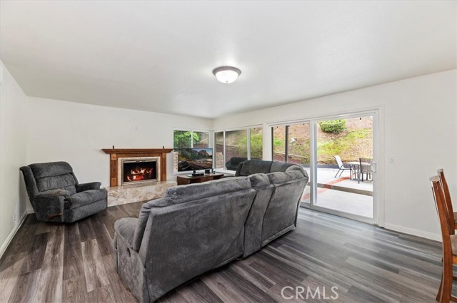 Detail Gallery Image 19 of 42 For 265 S Leandro St, Anaheim,  CA 92807 - 4 Beds | 2/1 Baths