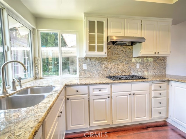 Detail Gallery Image 18 of 49 For 912 Brightstone Ct, Westlake Village,  CA 91361 - 4 Beds | 3 Baths