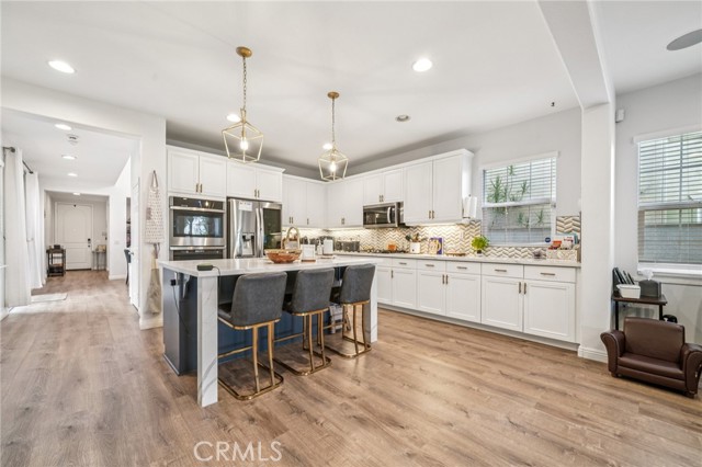 Detail Gallery Image 11 of 34 For 12619 Elk Cove Ct, Rancho Cucamonga,  CA 91739 - 4 Beds | 3 Baths
