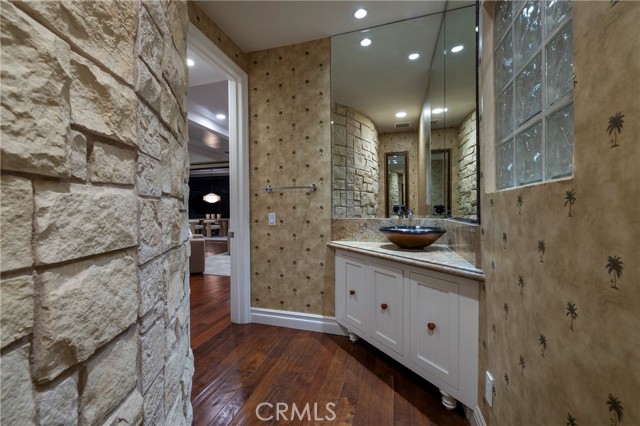 Detail Gallery Image 34 of 41 For 16631 Carousel, Huntington Beach,  CA 92649 - 4 Beds | 4/1 Baths