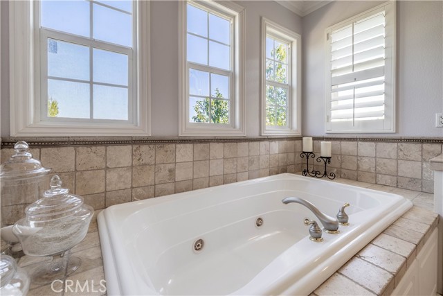 Detail Gallery Image 44 of 63 For 2589 N Promontory, Orange,  CA 92867 - 5 Beds | 3/1 Baths