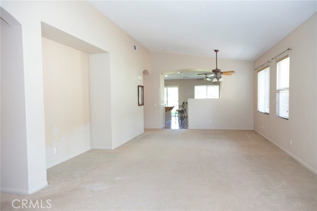 Detail Gallery Image 7 of 24 For 30874 Crystalaire, Temecula,  CA 92591 - 3 Beds | 2 Baths