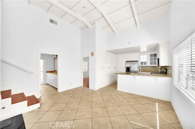 Detail Gallery Image 10 of 25 For 500 Larkspur Ave, Corona Del Mar,  CA 92625 - 3 Beds | 2 Baths