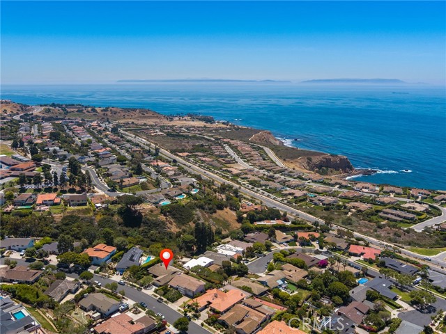 7250 Berry Hill Drive, Rancho Palos Verdes, California 90275, 4 Bedrooms Bedrooms, ,1 BathroomBathrooms,Residential,Sold,Berry Hill,PV22078990