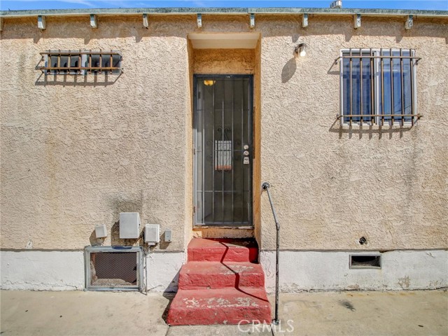 Detail Gallery Image 9 of 34 For 1667 E 111th, Los Angeles,  CA 90059 - 2 Beds | 2 Baths