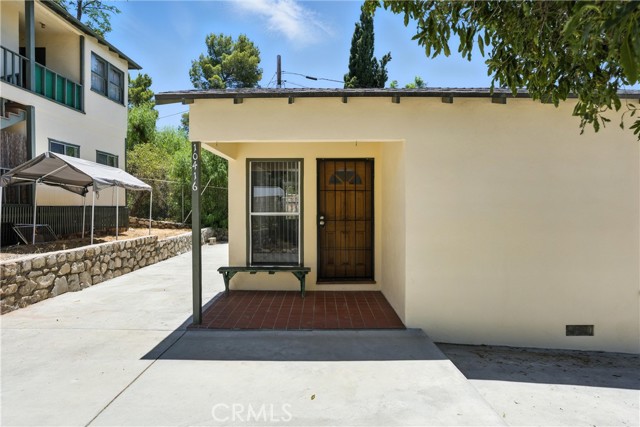 10416 Fairgrove, Tujunga CA: https://media.crmls.org/medias/5c3864f5-4684-4b50-ad87-46be9652f61b.jpg