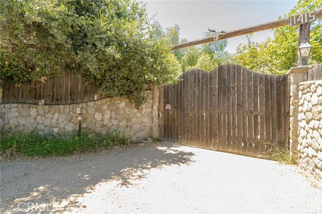 Detail Gallery Image 29 of 40 For 11415 Creek Rd, Ojai,  CA 93023 - 5 Beds | 3/1 Baths