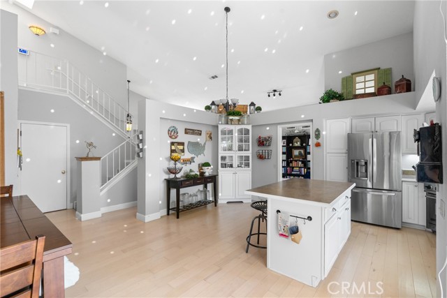 1337 Lloyd Place, Lompoc CA: https://media.crmls.org/medias/5c38c9b6-7bb7-4273-a6eb-217bda0198c5.jpg