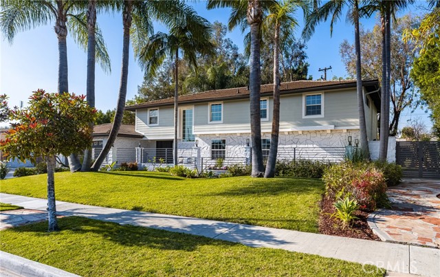 Detail Gallery Image 66 of 75 For 13391 Gimbert Ln, North Tustin,  CA 92705 - 5 Beds | 3/1 Baths