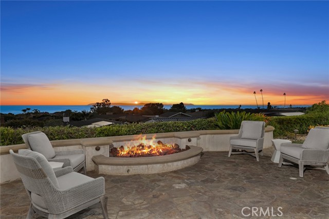Detail Gallery Image 1 of 1 For 4827 Dorchester Rd, Corona Del Mar,  CA 92625 - 4 Beds | 4/1 Baths
