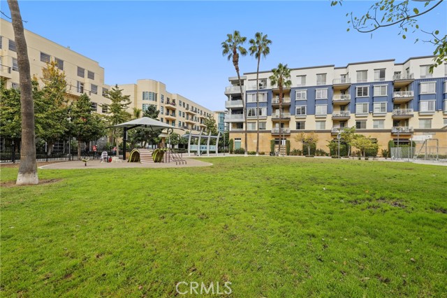 Detail Gallery Image 39 of 40 For 133 the Promenade #118,  Long Beach,  CA 90802 - 2 Beds | 2/1 Baths