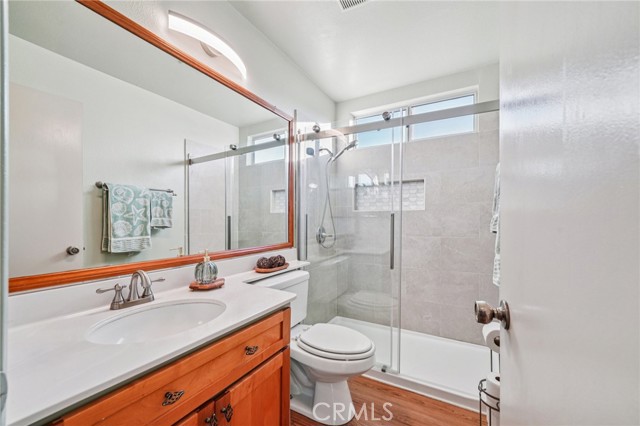 Detail Gallery Image 14 of 24 For 1130 Portofino Ct #103,  Corona,  CA 92881 - 3 Beds | 2/1 Baths