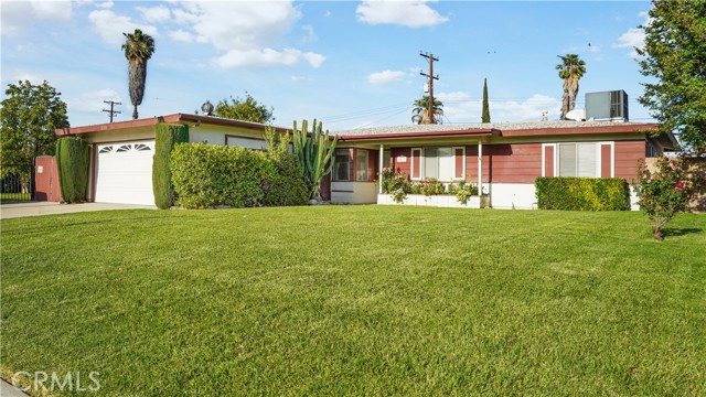 Detail Gallery Image 4 of 26 For 5427 Picker St, Riverside,  CA 92503 - 4 Beds | 2 Baths