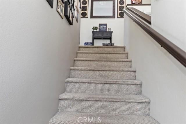 851 Blossomcreek Lane, Corona CA: https://media.crmls.org/medias/5c3a5cd6-e832-4c25-8f1c-bce5e0bf66d8.jpg
