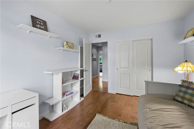 Detail Gallery Image 11 of 30 For 9911 Constitution Dr, Huntington Beach,  CA 92646 - 4 Beds | 2 Baths