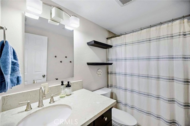 Detail Gallery Image 15 of 33 For 933 E Woodland, Glendora,  CA 91741 - 4 Beds | 2 Baths