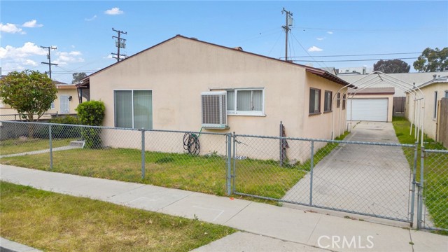 Image 2 for 10909 Cassina Ave, South Gate, CA 90280