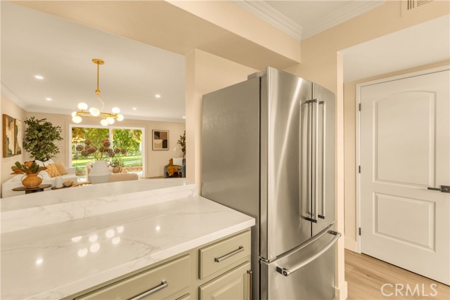 Detail Gallery Image 10 of 39 For 48792 Desert Flower, Palm Desert,  CA 92260 - 2 Beds | 2/1 Baths