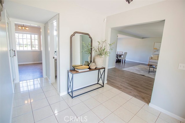 Detail Gallery Image 9 of 43 For 581 Doverlee Dr, Santa Maria,  CA 93455 - 3 Beds | 2/1 Baths