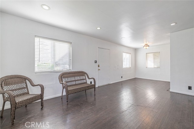 Detail Gallery Image 11 of 19 For 1201 S Grandee, Compton,  CA 90220 - 3 Beds | 2 Baths