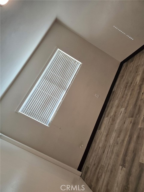 Detail Gallery Image 3 of 5 For 4393 Tyler, Riverside,  CA 92503 - 1 Beds | 1 Baths