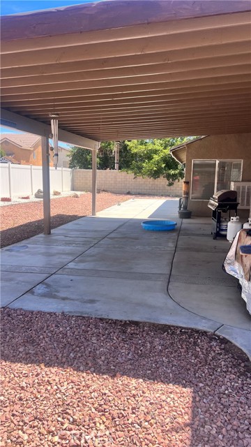 13590 Mica Avenue, Victorville CA: https://media.crmls.org/medias/5c3d4ee5-a911-4dc7-88b5-80fa199ffa34.jpg
