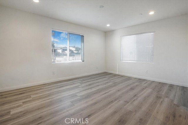 Detail Gallery Image 8 of 28 For 16105 Tawney Ridge Ln, Victorville,  CA 92394 - 3 Beds | 2 Baths