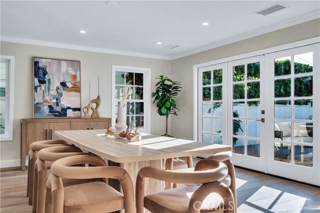 Detail Gallery Image 14 of 66 For 4001 4001 Pine, Long Beach,  CA 90807 - 5 Beds | 5 Baths