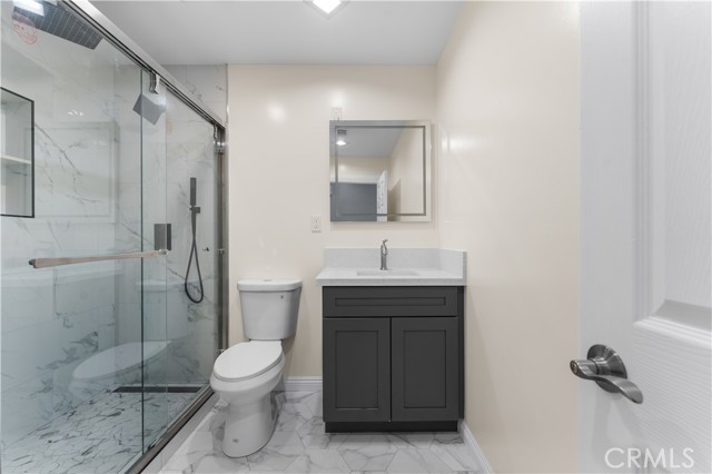 Detail Gallery Image 23 of 34 For 9310 Thompson Ave, Chatsworth,  CA 91311 - 3 Beds | 2 Baths