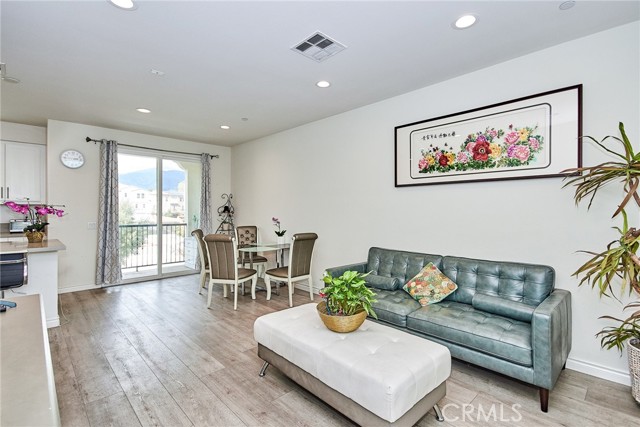 Detail Gallery Image 15 of 38 For 3383 Lynd Ave, Arcadia,  CA 91006 - 2 Beds | 2/1 Baths