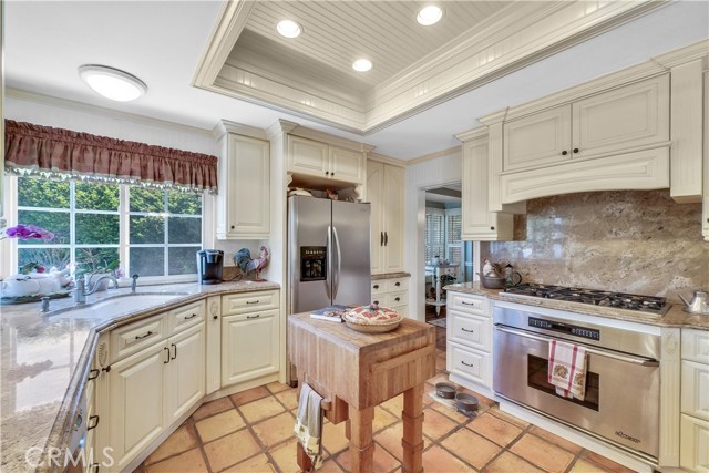 Detail Gallery Image 13 of 45 For 10402 El Dorado Way, Los Alamitos,  CA 90720 - 5 Beds | 3 Baths