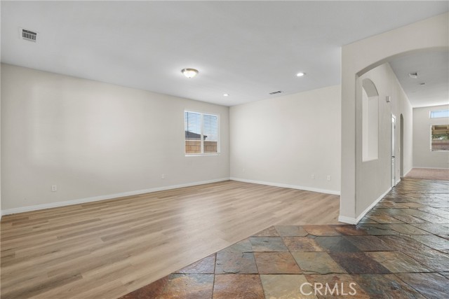 Detail Gallery Image 10 of 50 For 1790 Hideaway Pl, Palmdale,  CA 93551 - 4 Beds | 2 Baths