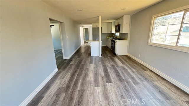 Detail Gallery Image 9 of 17 For 18188 Tereticornis Ave, Lake Elsinore,  CA 92532 - – Beds | – Baths