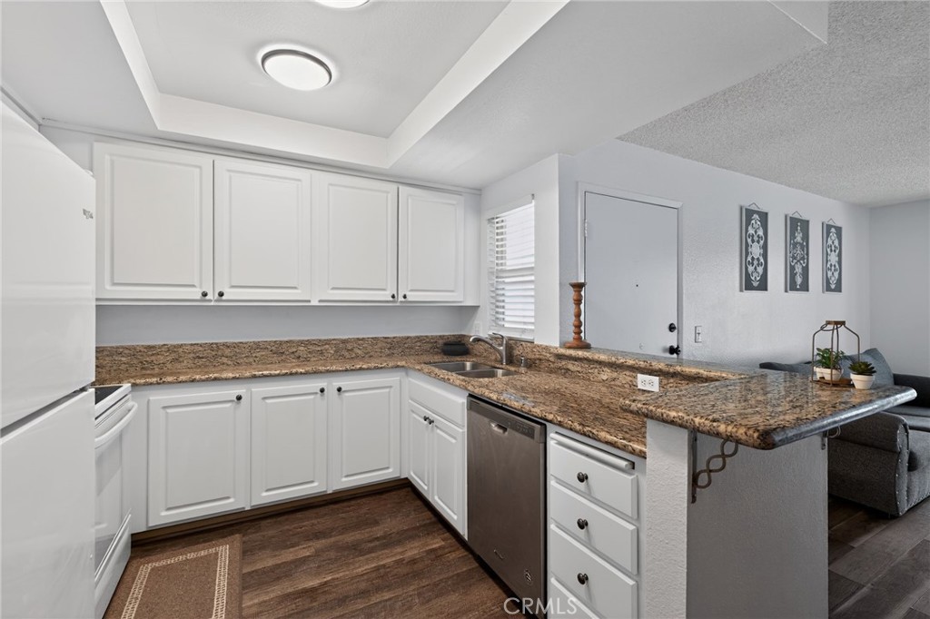 5934 Rancho Mission Rd - photo 11