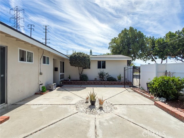 Detail Gallery Image 8 of 74 For 8224 Guava, Buena Park,  CA 90620 - 3 Beds | 2 Baths