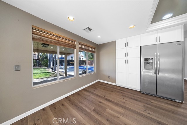 Detail Gallery Image 15 of 44 For 30354 Falcon Point Ct, Murrieta,  CA 92563 - 5 Beds | 3 Baths