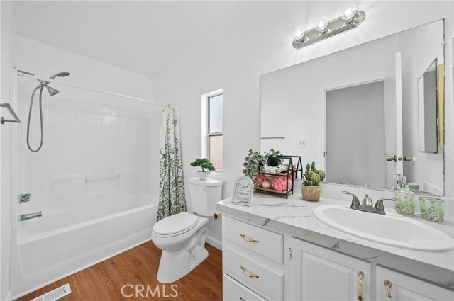 Detail Gallery Image 16 of 22 For 1441 Paso Real Ave #203,  Rowland Heights,  CA 91748 - 4 Beds | 2 Baths