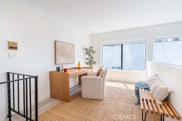 Detail Gallery Image 27 of 35 For 839 Larrabee St #6,  West Hollywood,  CA 90069 - 2 Beds | 2/1 Baths