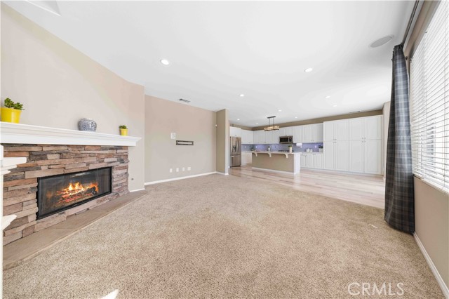 11 Asbury, Irvine CA: https://media.crmls.org/medias/5c43e9df-eb18-4819-af9f-622e1ae35cce.jpg
