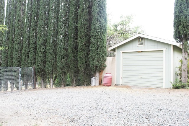 15723 El Dorado Drive, Corning CA: https://media.crmls.org/medias/5c440faa-f8c9-4267-870d-53f3ddbba94f.jpg