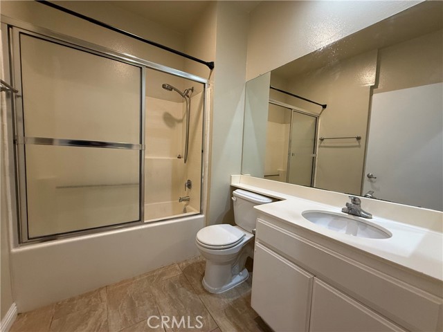 Detail Gallery Image 21 of 35 For 500 S Berendo St #302,  Los Angeles,  CA 90020 - 3 Beds | 2 Baths