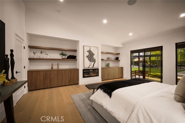 18839 La Amistad Place, Tarzana CA: https://media.crmls.org/medias/5c448a63-ea13-4db7-ba06-0154362a0cde.jpg