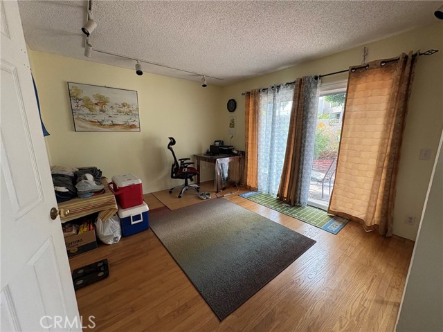 Detail Gallery Image 17 of 21 For 3381 Bandit Cir, Huntington Beach,  CA 92649 - 3 Beds | 3 Baths